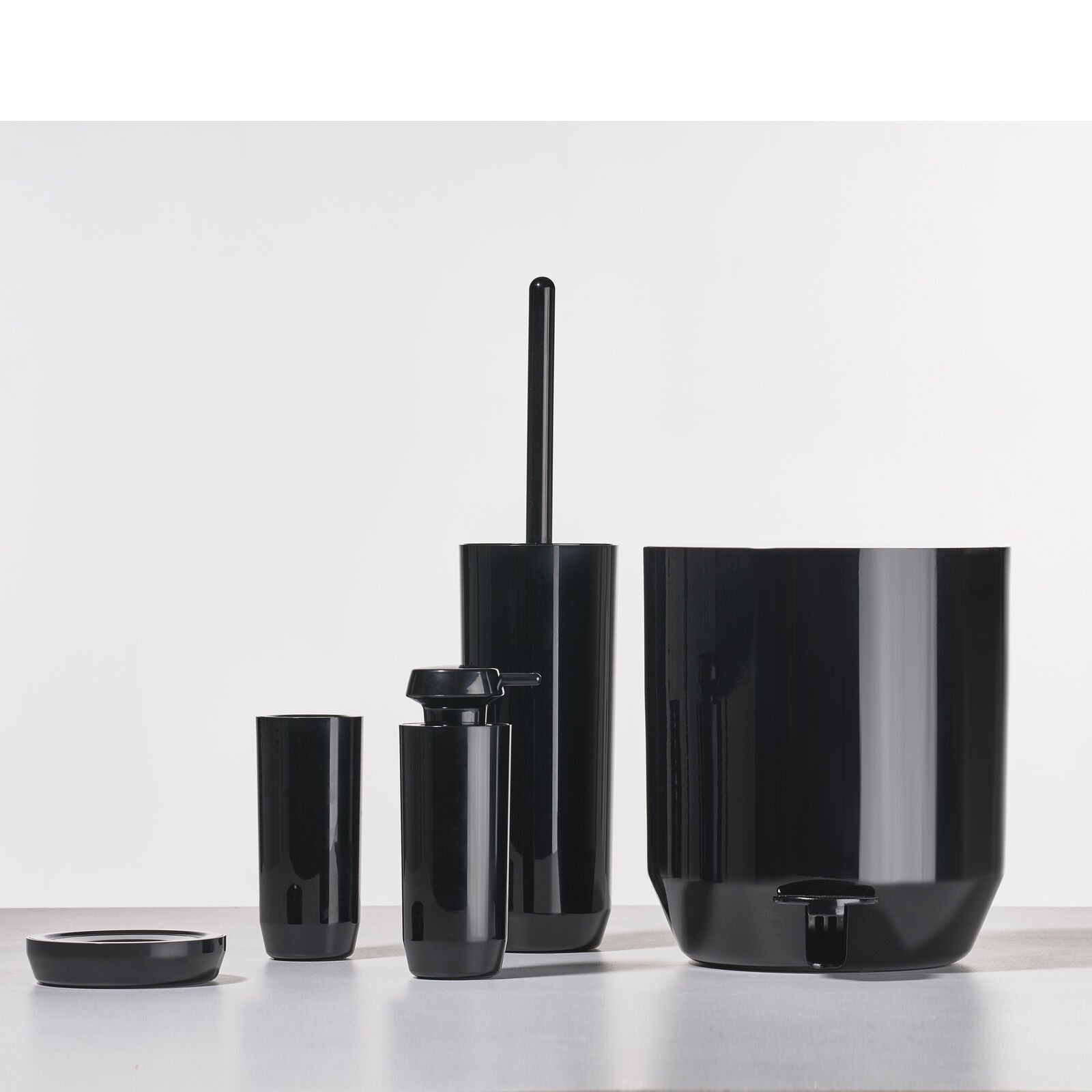 Toothbrush Mug 9 Cm "SUII" Black